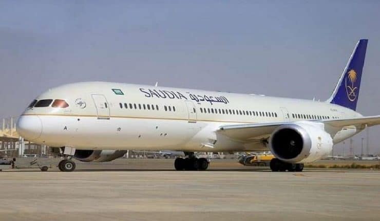 الخطوط السعودية ورؤية 2030: نحو تعزيز السياحة والطيران العالمي