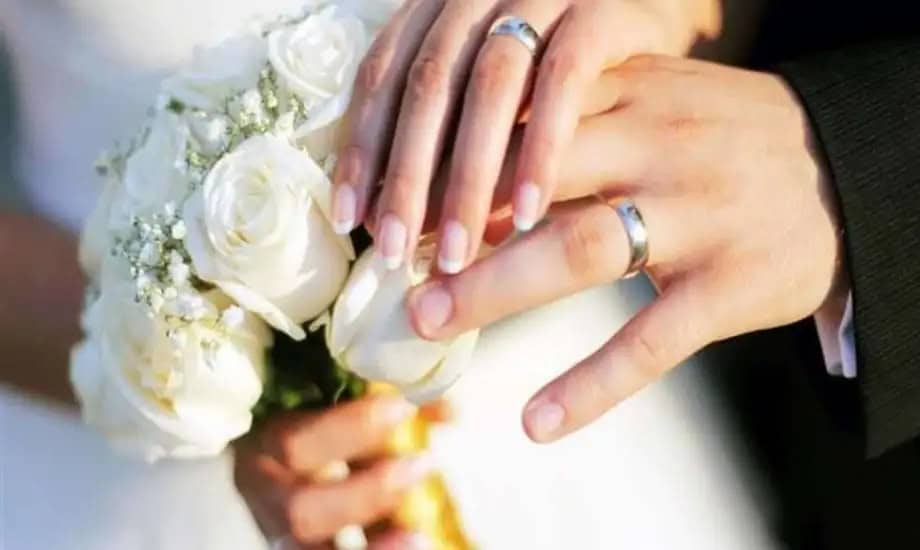 المال أم الحب؟ معادلة السعادة في الحياة الزوجية