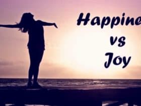السعادة مقابل الفرح.. تحليل الخبراء لفروق دقيقة في المشاعر الإيجابية