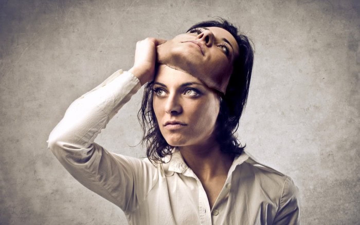 متلازمة كابجراس.. عندما يصبح الأحباب غرباء في عين المريض