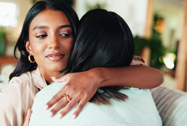 الصداقة تحت مجهر الغيرة.. كيف تكتشف الصديق الغيور وتتعامل معه بحكمة؟