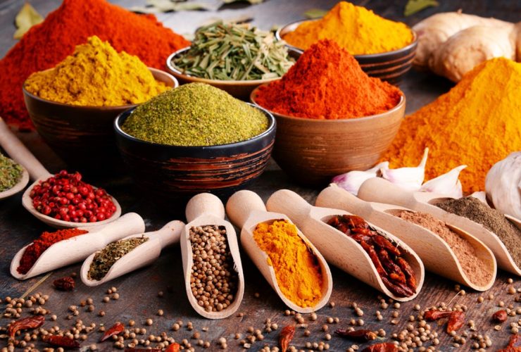 دراسة فرنسية تحذر من التوابل الجاهزة.. أطحنيها بنفسك أفضل