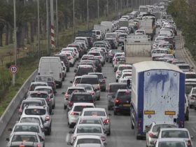 ضريبة الزحام.. كيف يؤثر الاختناق المروري على عمر سيارتك وصحتك النفسية؟