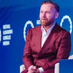 الرياض تحتضن تعاونًا استراتيجيًا بين «هيئة الأزياء» و«منتدى قادة التجزئة العالمي»