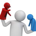 فن الحوار الداخلي.. لماذا يعتبر التحدث مع النفس علامة على الذكاء والكفاءة؟