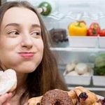 كيف تستعيد توازن جسمك بذكاء بعد الإفراط في السكر؟