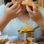 ما وراء التخمة.. لماذا يجب ألا تأكل حتى الشبع المطلق؟
