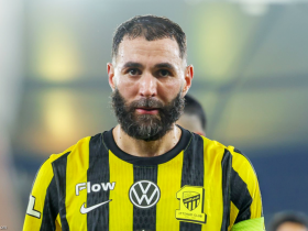 بنزيما يودع الاتحاد بكلمات مؤثرة ويبدأ فصلاً جديدًا مع الهلال