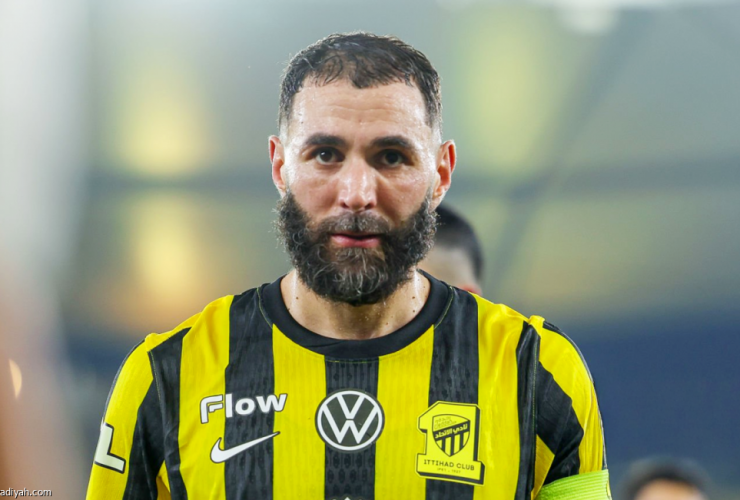 بنزيما يودع الاتحاد بكلمات مؤثرة ويبدأ فصلاً جديدًا مع الهلال