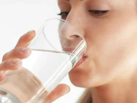  الإكثار من شرب الماء في السحور لا يمنع العطش نهارًا