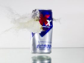 مشروبات الطاقة.. نشاط مؤقت ومخاطر صحية صامتة