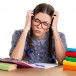كيفية تنظيم حياة المراهق.. أدوات واستراتيجيات