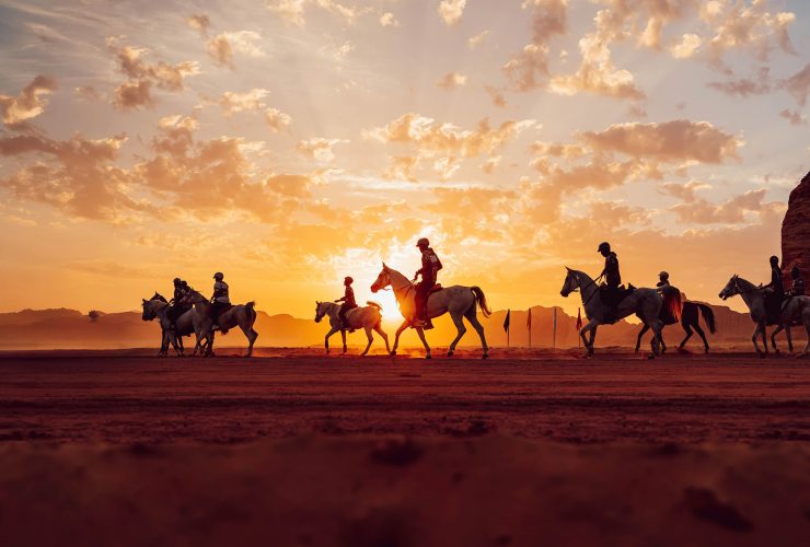 فرسان العالم يلتقون في العلا في «كأس الفرسان للقدرة والتحمل»