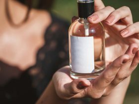 لغز تلاشي العطور.. 7 أسباب خفية وحلول ذكية لإطالة عمر رائحتك