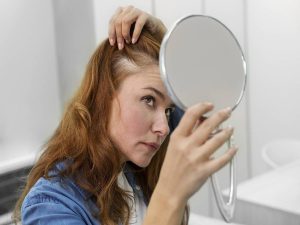 علاج «الشعر الأبيض بعد الثلاثين» طرق طبيعية وآمنة لاستعادة الحيوية
