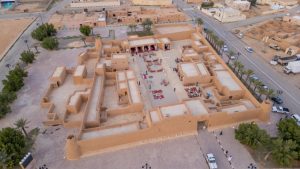 بيوت الطين في السعودية.. تراث عمراني يعكس هوية المكان