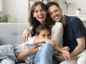 كيف تصنع طاقة إيجابية داخل منزلك؟ خطوات بسيطة لبيئة أكثر راحة وسعادة