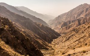 جبال السروات.. أعلى سلاسل المملكة وتنوع طبيعي فريد