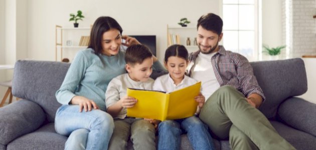 الأسرة ودورها في بناء جيل واعٍ ومستقبل أقوى