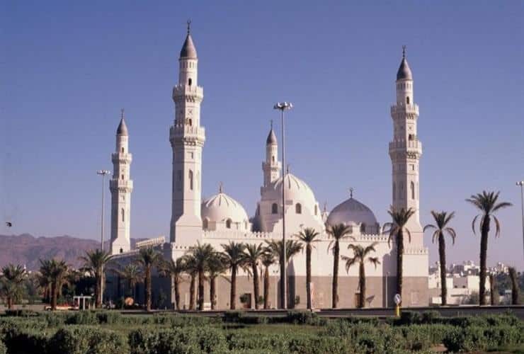 مسجد القبلتين.. قصة التحول التاريخي وعظمة العمارة الإسلامية