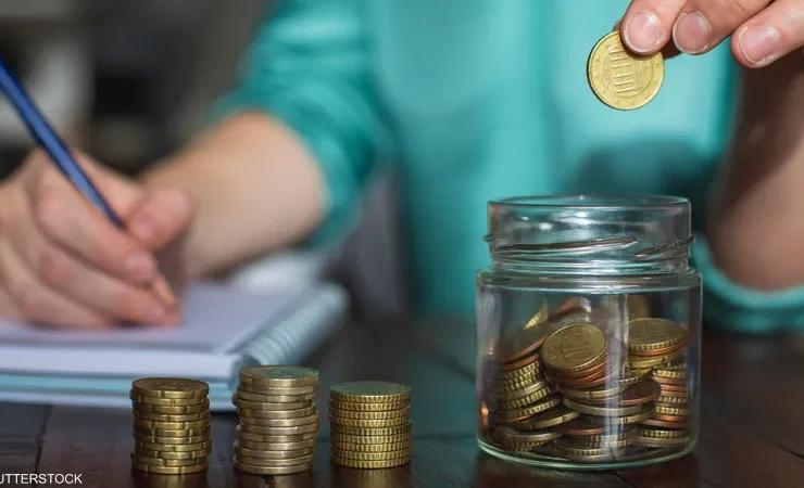 التخطيط المالي للأسرة.. درع الكرامة في زمن الأزمات