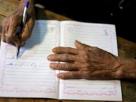 الأمية.. تحدٍ تنموي يهدد المجتمعات وجهود مستمرة للقضاء عليه