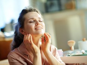 التدليك اللمفاوي.. ثورة "التطهير الحيوي" بين الطب والتجميل