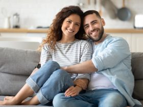 الوقت المشترك بين الزوجين.. ركيزة أساسية لتعزيز الاستقرار العاطفي والعلاقات الزوجية