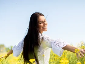 استيقظي بنشاط.. 8 أسرار لبدء يومكِ بإيجابية وحيوية