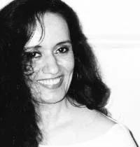 شادية عالم.. حين يلتقي الفن بالروح في تجربة بصرية استثنائية