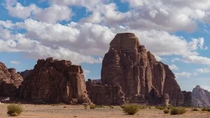 هضبة حسمى.. صحراء سعودية تختزن التاريخ والطبيعة في قلب تبوك