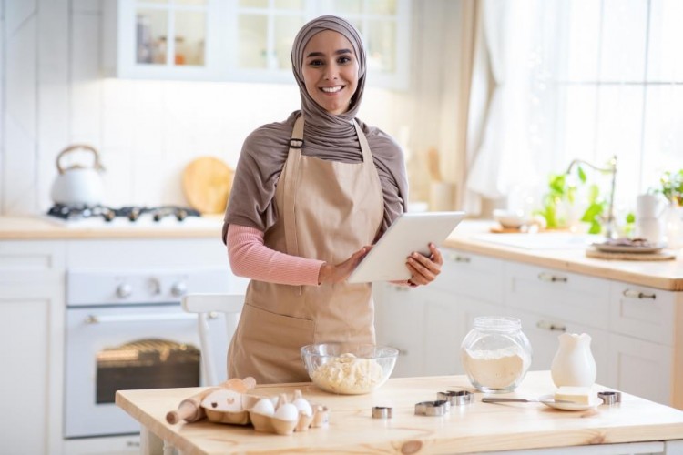 أساسيات المطبخ للمبتدئين.. دليل عملي لبداية ناجحة في عالم الطهي