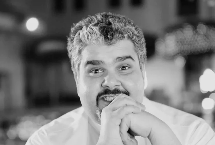 فهد الحيان.. نجم الكوميديا الذي ترك بصمة مميزة في الفن الخليجي