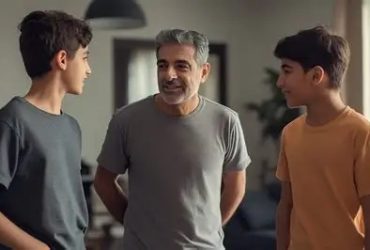 بين المودة والاستقلالية.. حين يزاحم الأبناء البالغون خصوصية الآباء