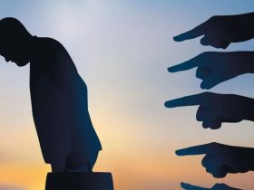 سيكولوجية النقد.. كيف نفكك رسائل الآخرين ونحمي تقديرنا لذواتنا؟