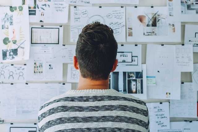 من الهواية إلى العمل الحر.. كيف يتحول الشغف إلى مصدر دخل مستدام؟