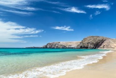 جزيرة المحار في ينبع.. وجهة سياحية تجمع بين الاسترخاء والمغامرة
