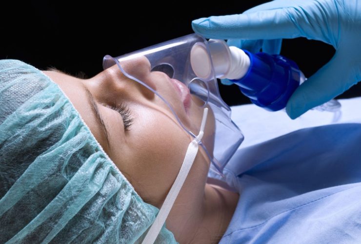 طب التخدير.. تخصص طبي دقيق يرتبط بسلامة المرضى قبل العمليات وأثناءها وبعدها