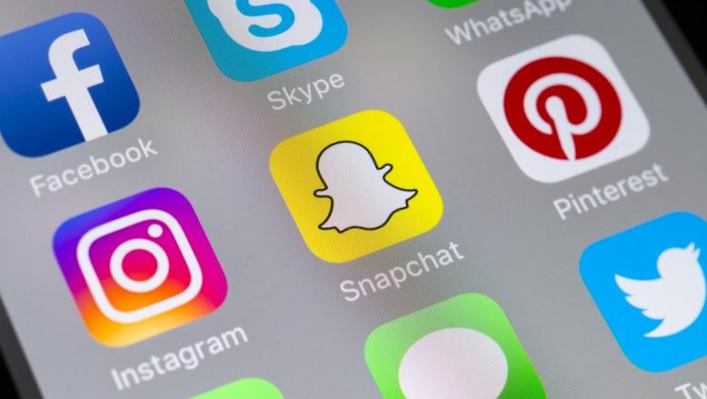 كيف أعادت "الفلاتر" صياغة مفهومنا عن الجمال وتقدير الذات؟