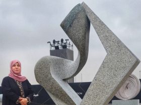 رجاء الشافعي.. رحلة إبداعية صاغها الشغف الفني والعطاء التشكيلي