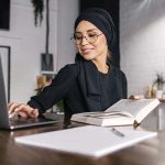 كيف تصنعين مسيرتك كسيدة أعمال ناجحة؟.. دليل المرأة الطموحة: