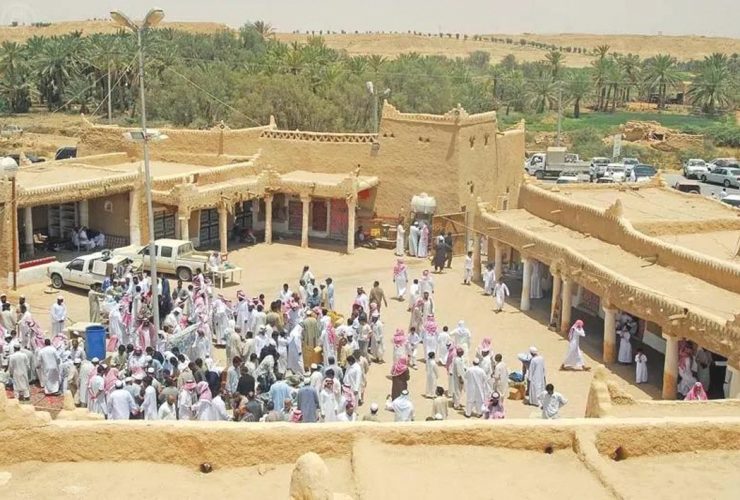 سوق المجلس التراثي بالمذنب.. نبض الاقتصادالسعودي والهوية المعمارية بالقصيم