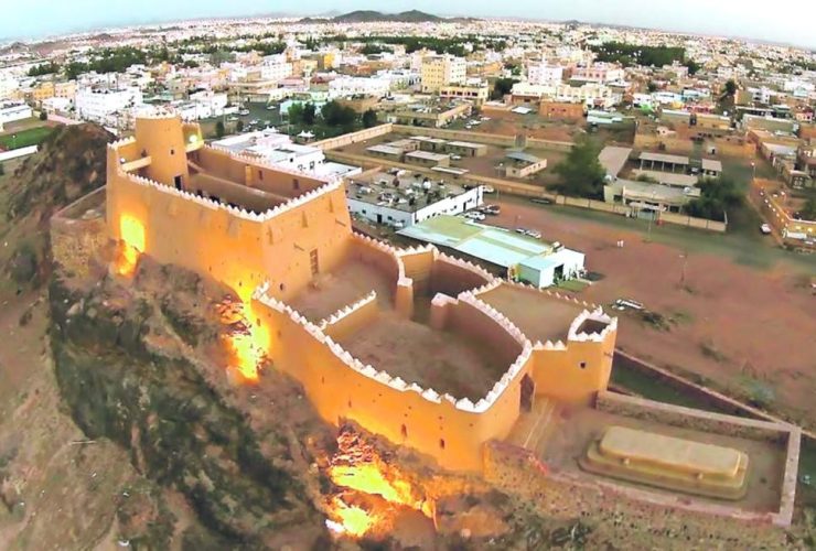 قلعة أعيرف.. الحارس الطيني وأيقونة حائل التاريخية