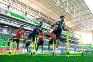 يستعد المنتخب السعودي لخوض أولى مبارياته في بطولة كأس العالم 2026 عندما يواجه نظيره الأوروغواياني ضمن منافسات الجولة الافتتاحية للمج