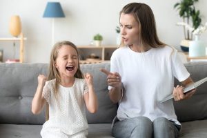 الطفل الوحيد.. بين المزايا والتحديات النفسية والاجتماعية