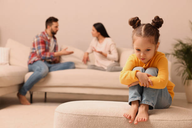 كيف نبني جيلًا متزنًا؟.. خطوات عملية لحماية التماسك الأسري