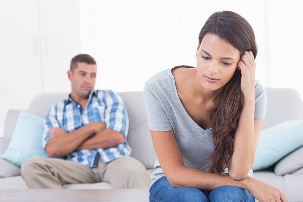 شريان الحياة الزوجية.. كيف ينشأ الجفاف العاطفي وكيف نعيد دفء البدايات؟