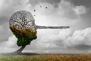 الكذب المرضي.. اضطراب نفسي يدفع صاحبه إلى اختلاق القصص وتصديقها