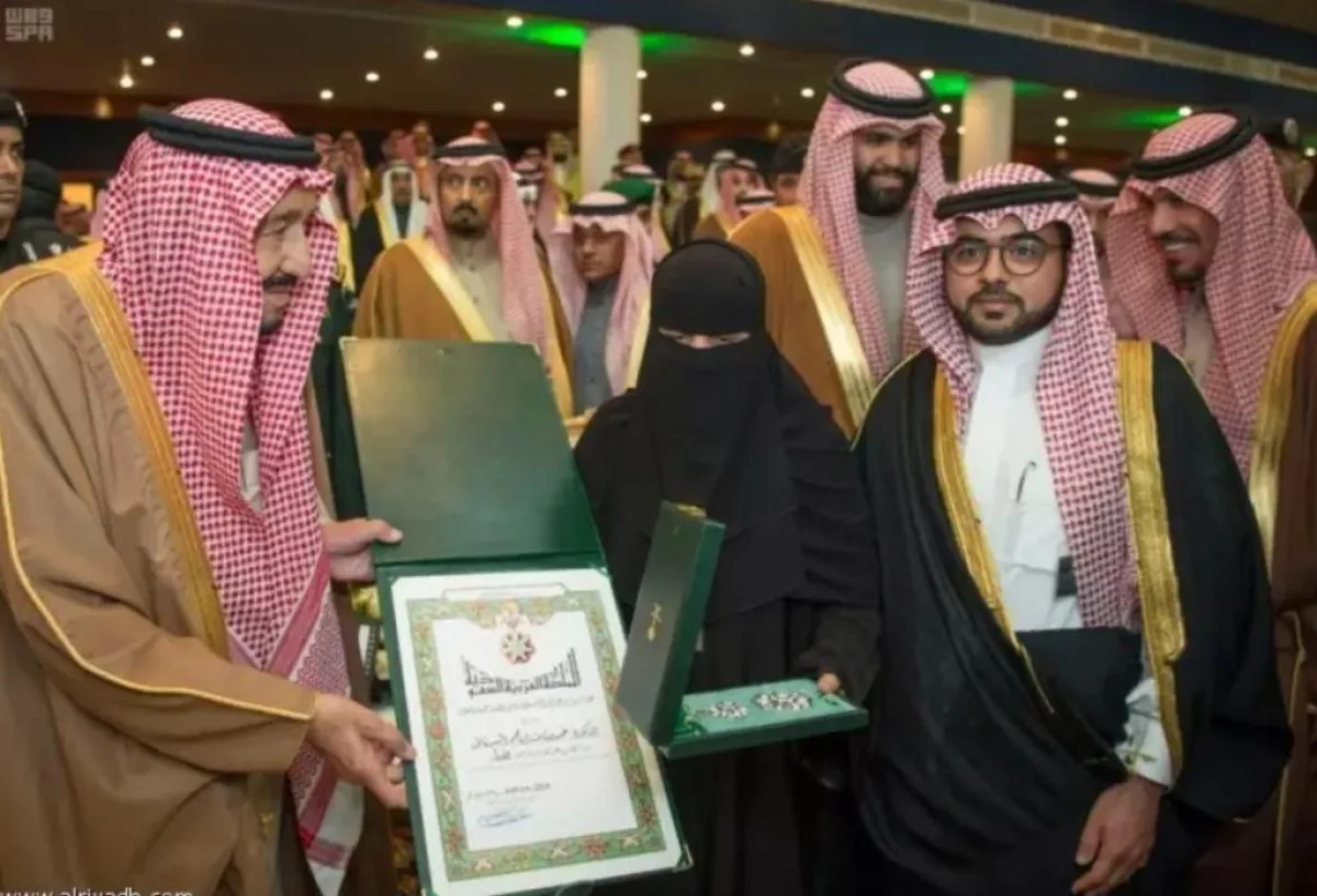 خيرية السقاف.. أديبة وصحفية سعودية جمعت بين الإبداع الأدبي والعمل الأكاديمي