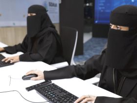 تمكين المرأة السعودية في رؤية 2030.. إنجازات متسارعة تعزز حضورها في سوق العمل